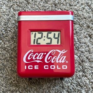 1996 Coca Cola ice cooler alarm clock